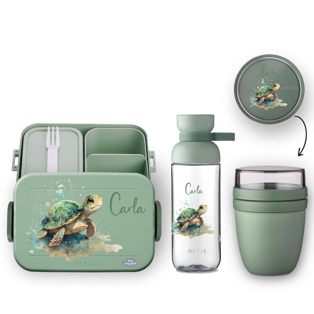 Personalisiertes Mepal Pausenset Brotdose mit Namen in Sage Grün mit Schildkrötenmotiv, Trinkflasche und Müslibecher