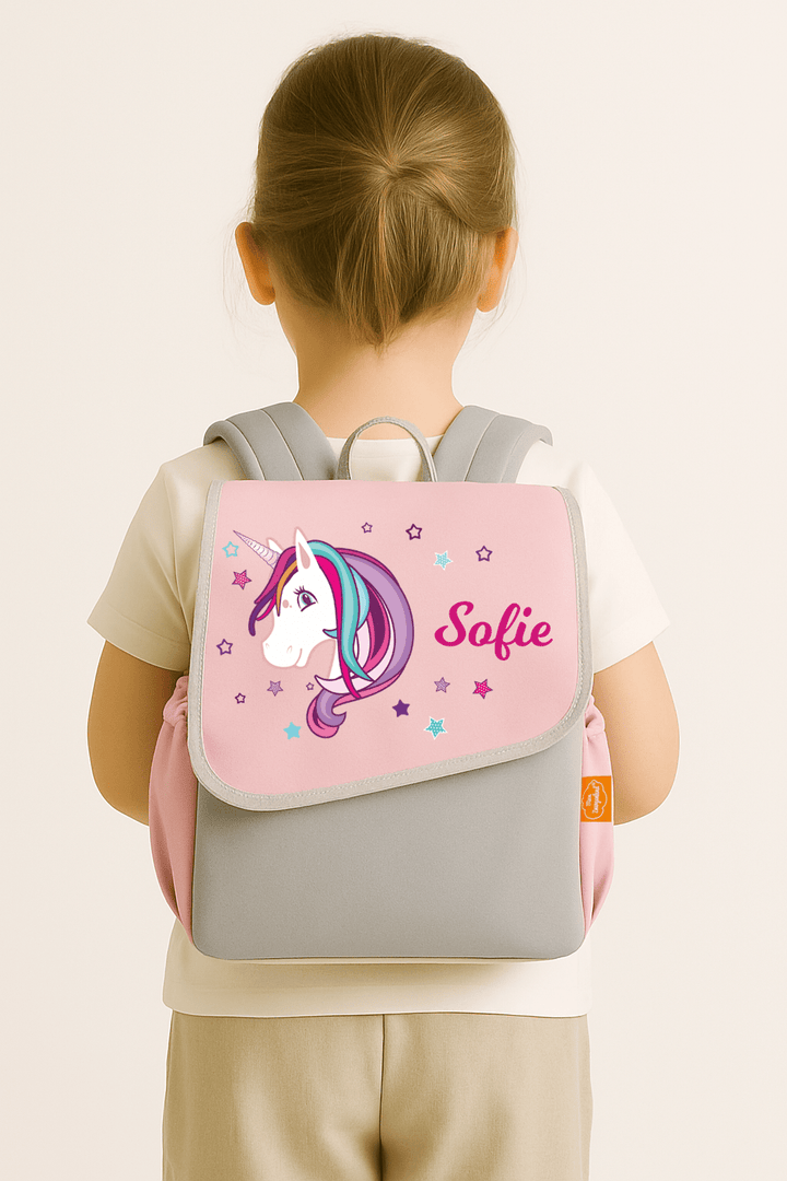 Kindergartenrucksack mit Namen – Happy Knirps 4-teiliges Set  - Einhorn mit Sternen