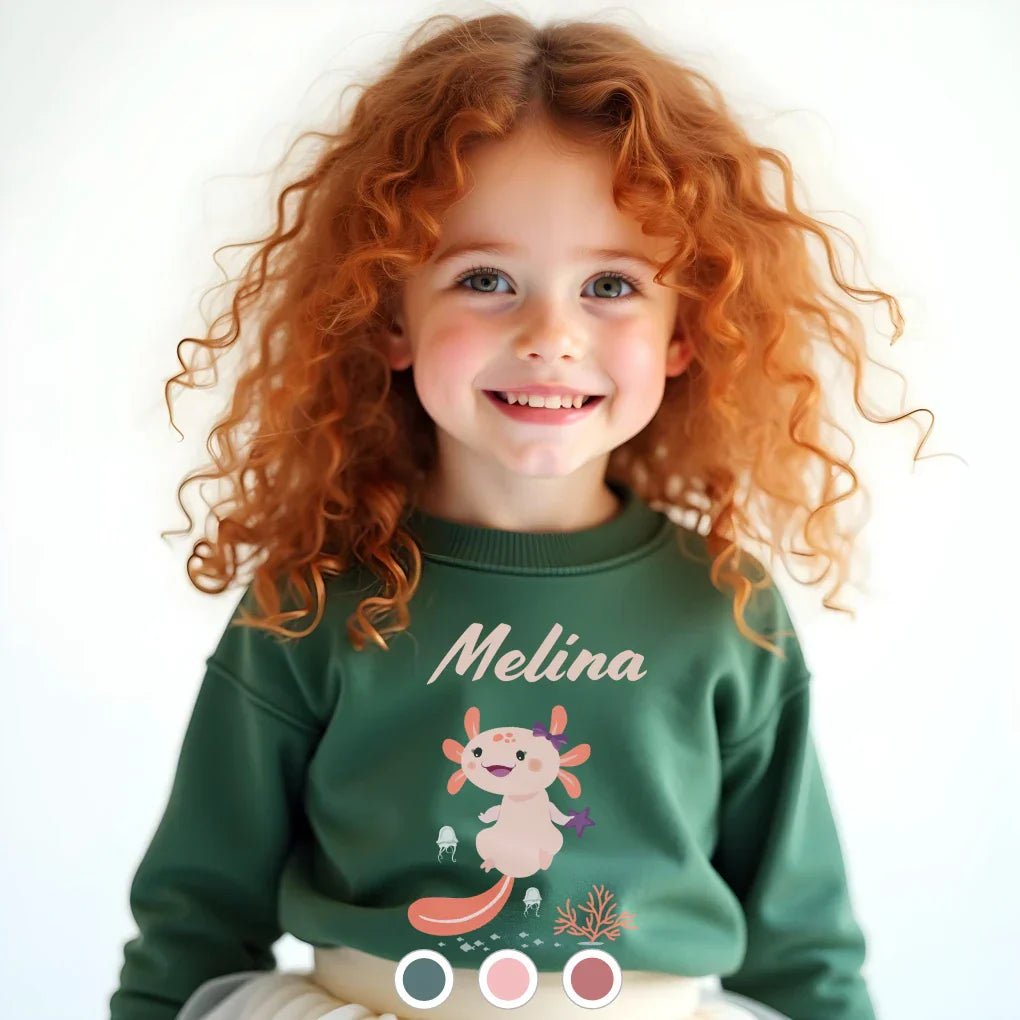 Sweatshirt für Kinder zum selbstgestalten in grün mit Axolotlinchen