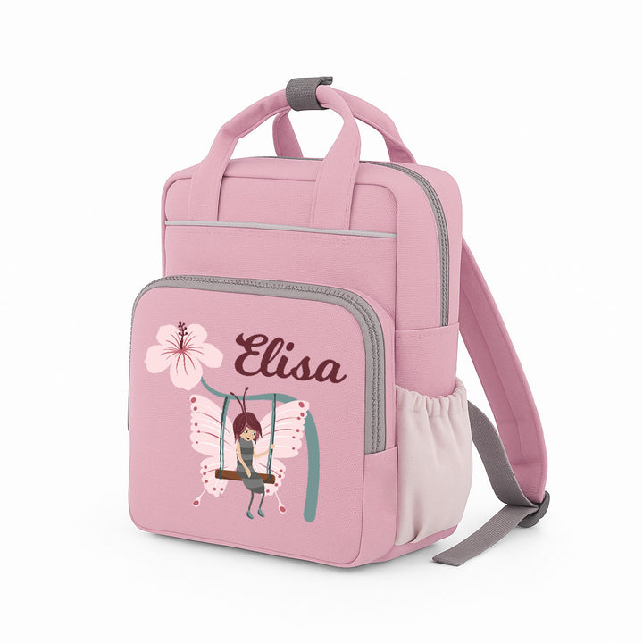 Personalisierter rosa Kindergartenrucksack Happy Style mit Schmetterlingsmotiv und Name Elisa auf der Vorderseite