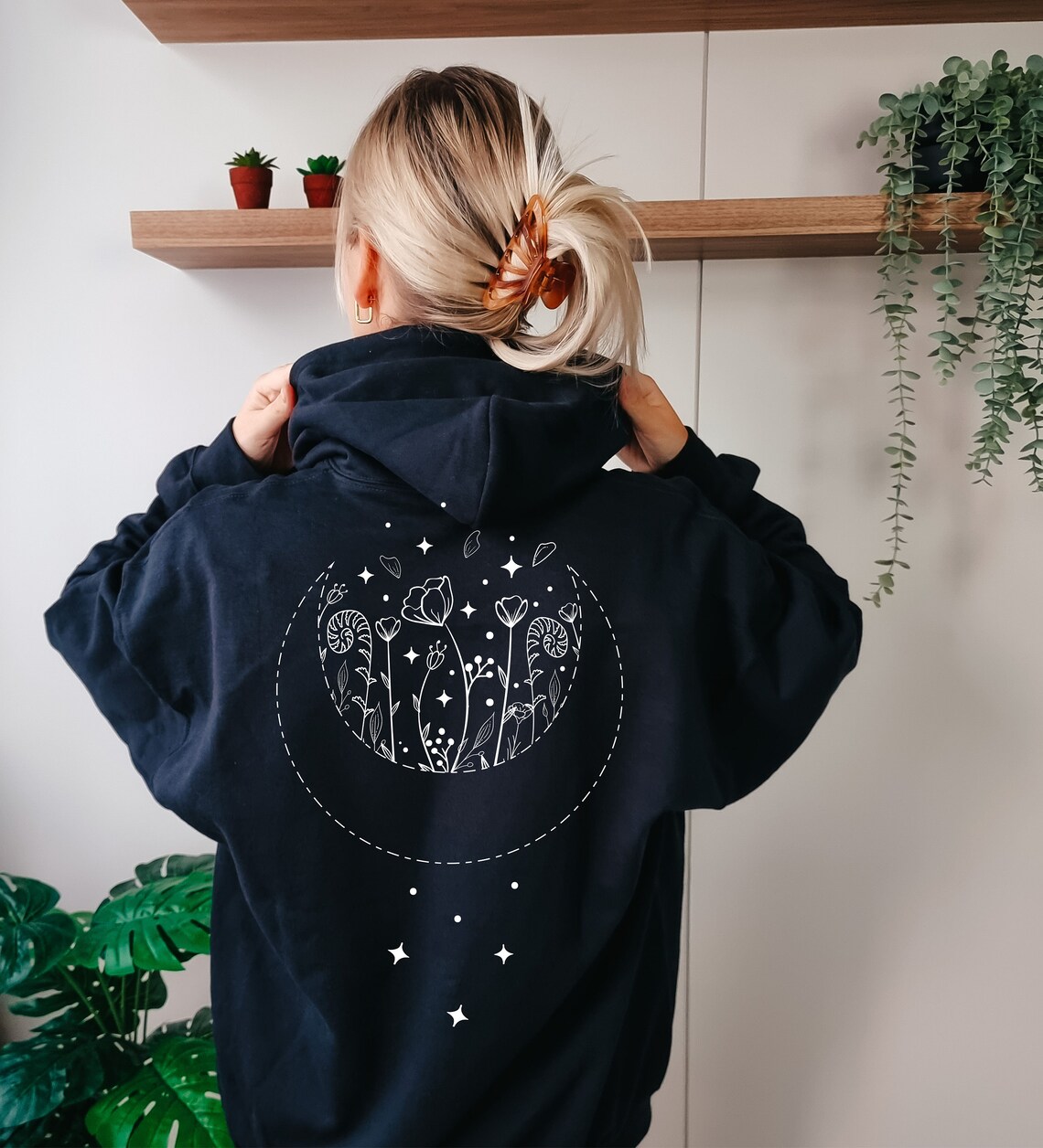 Personalisierter Kapuzenpullover Unisex Sweater Fineline Tattoo Flower Mond