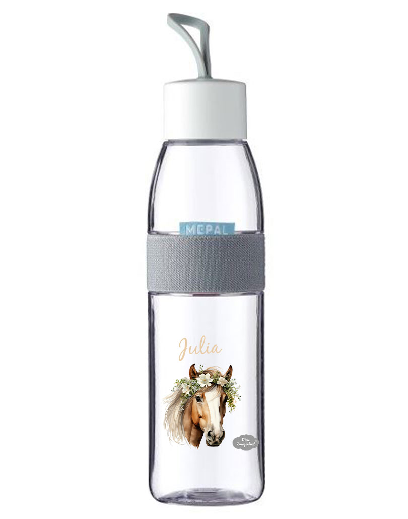 Trinkflasche Ellipse für kohlensäurehaltige Getränke in Weiß mit Name und Motiv Pferdekopf Blumenkranz