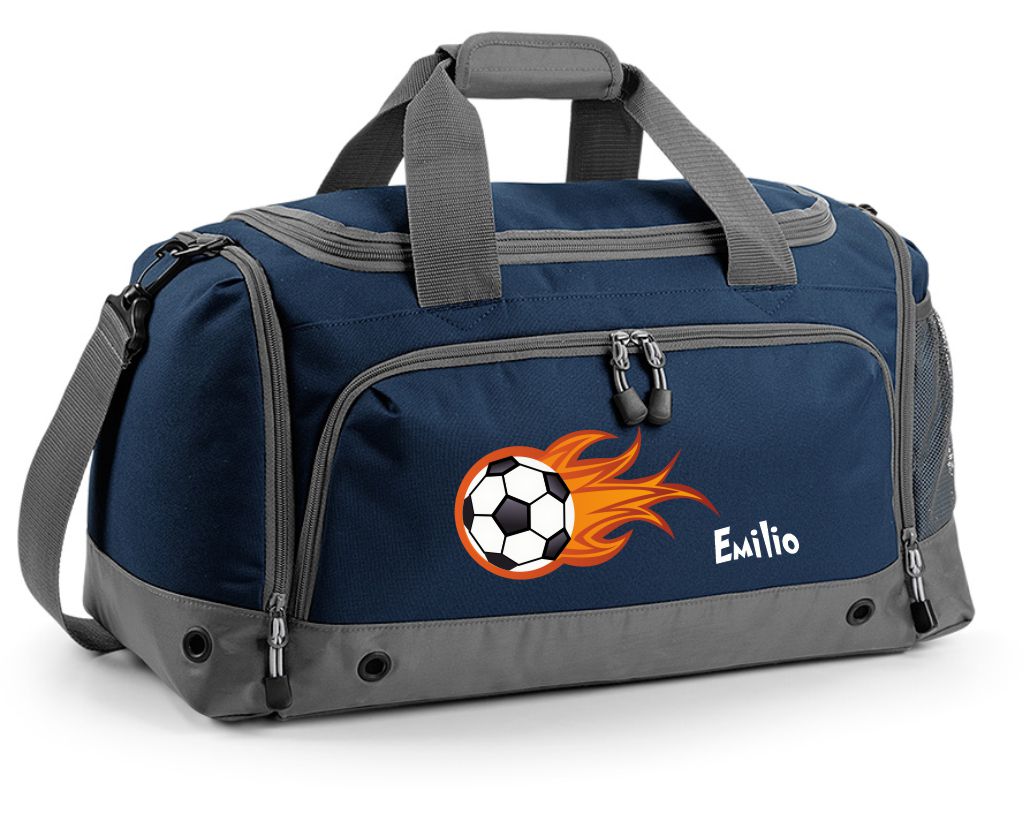 Multi-Sporttasche 41L mit Schuhfach und Feuchtfach in Navy Blau mit Name und Fußball Flammen